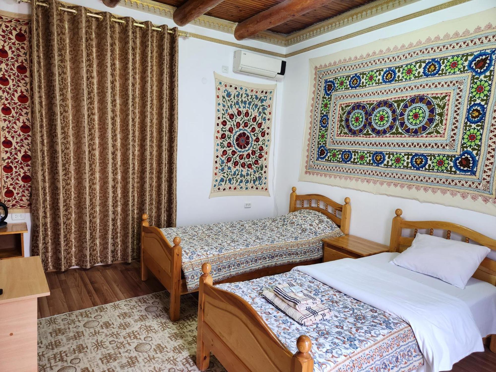 Samani Bukhara Bed & Breakfast Ngoại thất bức ảnh